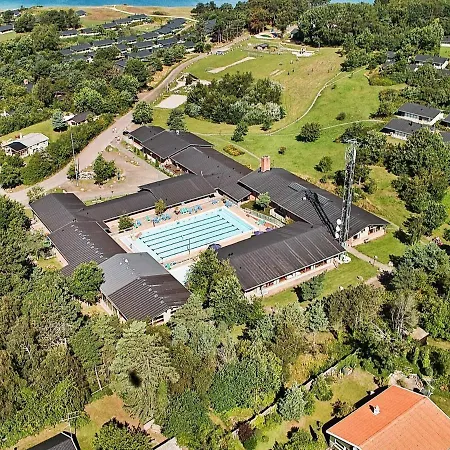 Holiday Xix *